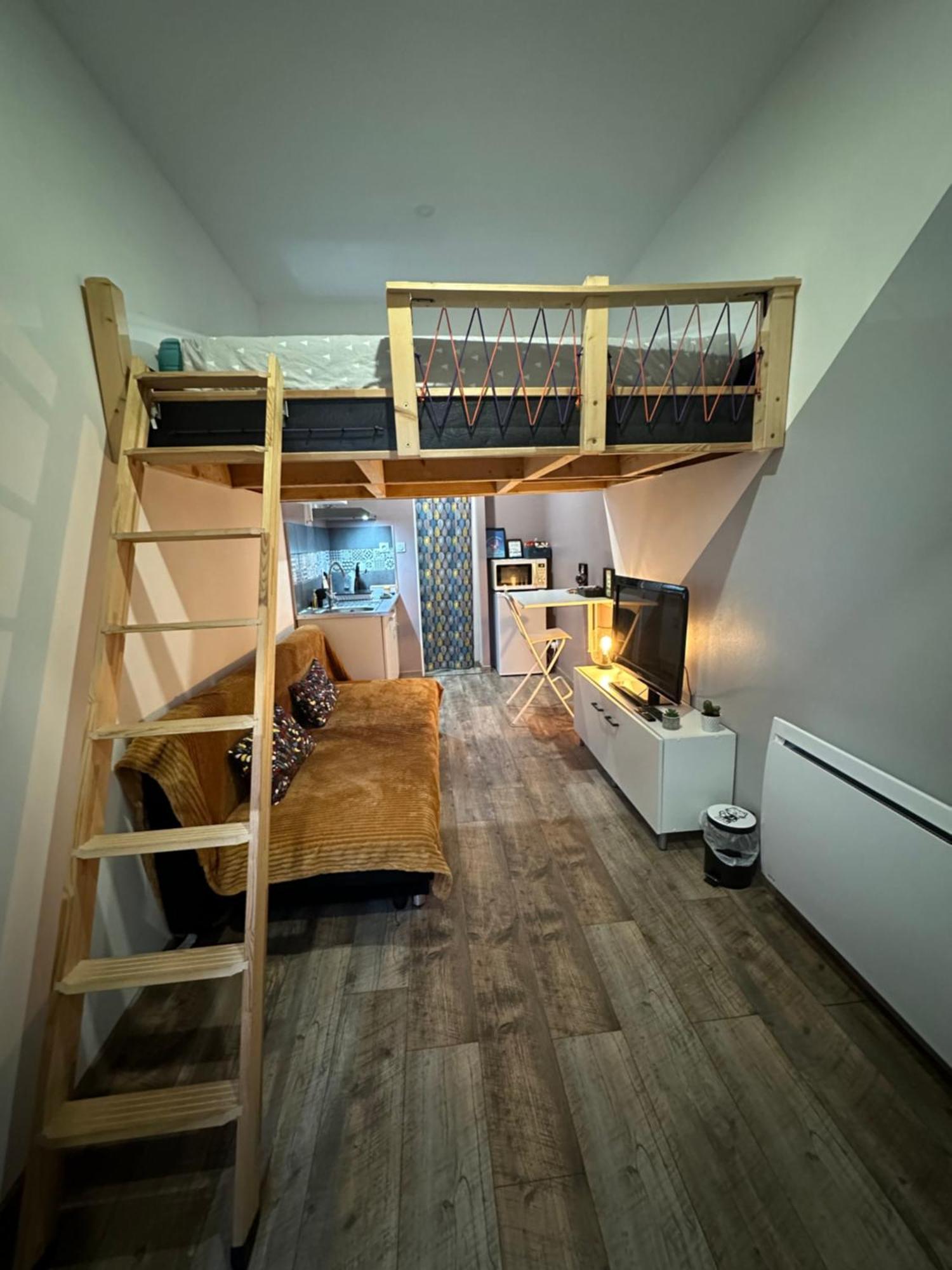 La Tiny : Adorable Petit Studio /Parking Gratuit. Angoulême Dış mekan fotoğraf